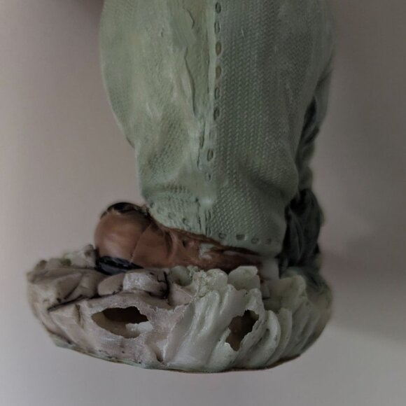 Vintage Boy Figurine By Greenbrier International Hand Painted Collectible Decor - Picture 2 of 8